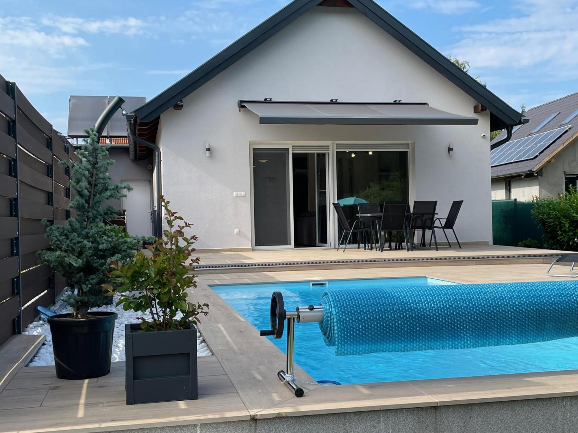 Royalhill Apartman 沃尼奥尔茨沃什海吉 外观 照片