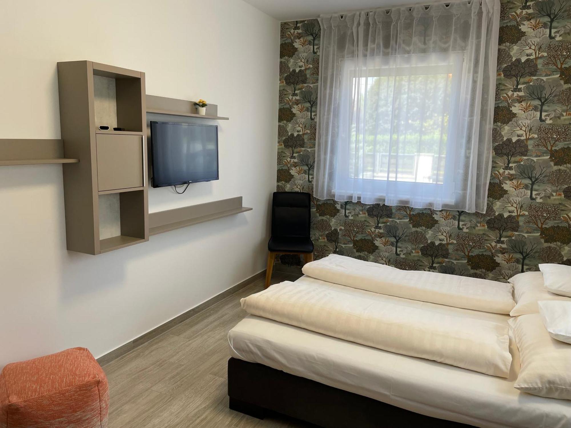 Royalhill Apartman 沃尼奥尔茨沃什海吉 外观 照片