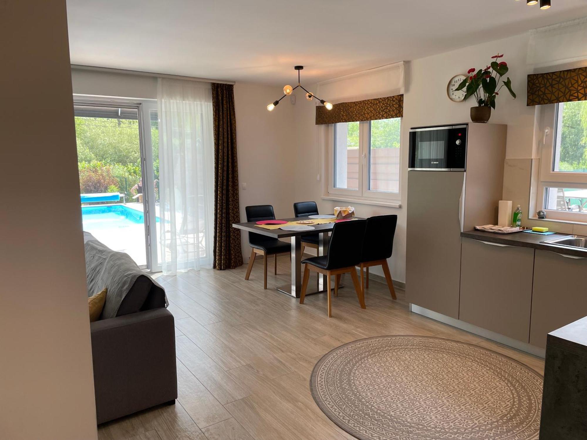 Royalhill Apartman 沃尼奥尔茨沃什海吉 外观 照片